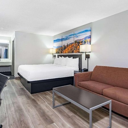 Days Inn By Wyndham Hamilton Eksteriør bilde