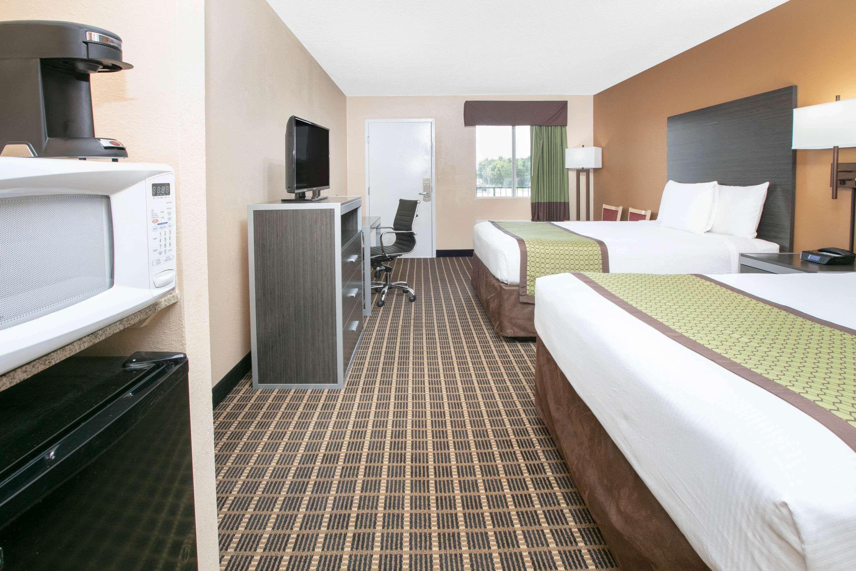 Days Inn By Wyndham Hamilton Eksteriør bilde